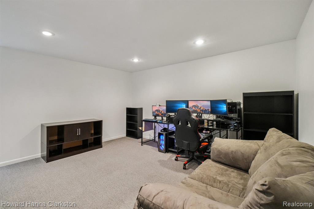 7220 Bluewater Drive, 141, Clarkston, MI 48348 — Photo 16