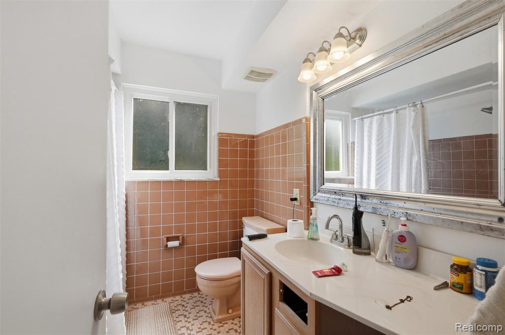 648 Alter Road, Detroit, MI 48215 — Photo 28