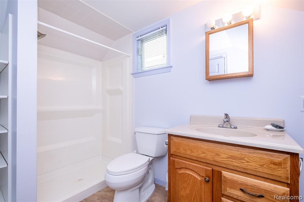 1863 Thomas Avenue, Berkley, MI 48072 — Photo 40