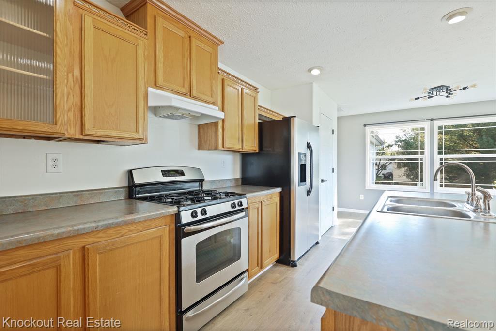 6977 Rathbun Road, Birch Run, MI 48415 — Photo 17