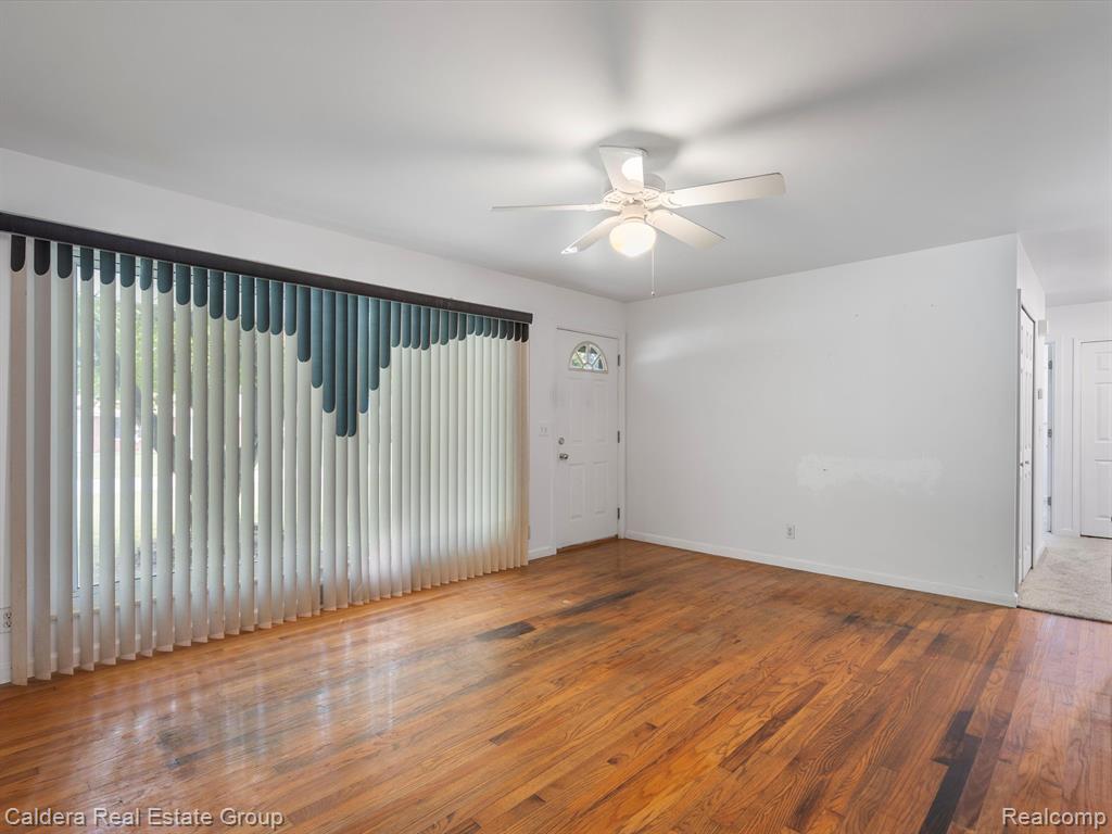 50560 PARSONS Drive, Shelby Twp, MI 48317 — Photo 5