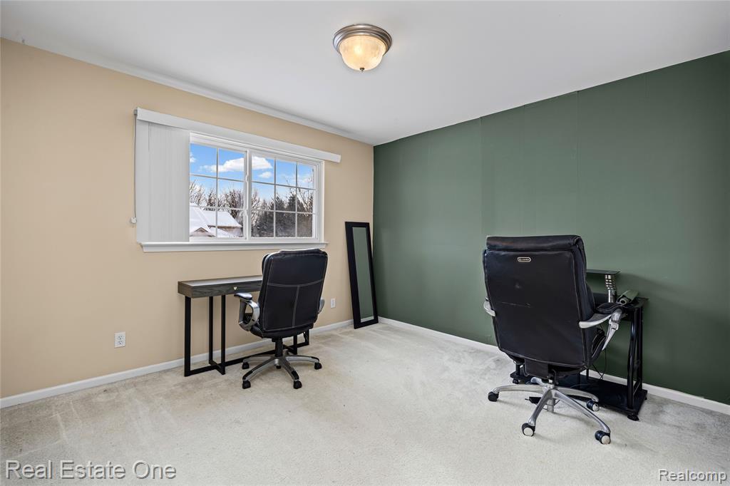 167 S Vista Drive, Auburn Hills, MI 48326 — Photo 17