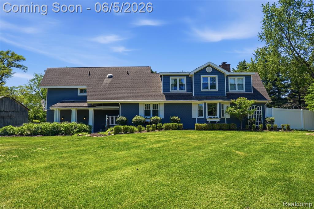 5080 Pleasant Valley Road, Brighton, MI 48114 — front exterior