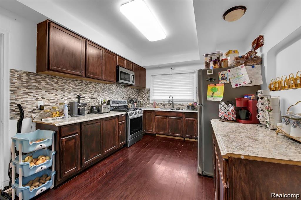 7349 Warwick Street, Detroit, MI 48228 — Photo 5