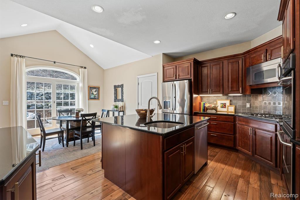 8473 Deerwood Road, Clarkston, MI 48348 — Photo 13