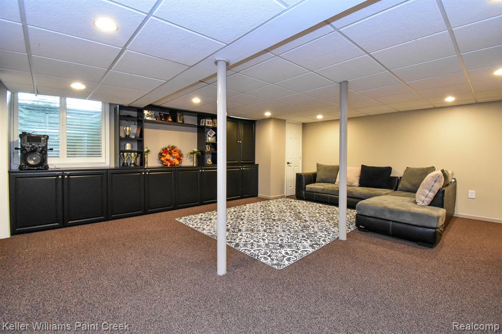 42696 FAULKNER Drive, Novi, MI 48377 — Photo 54