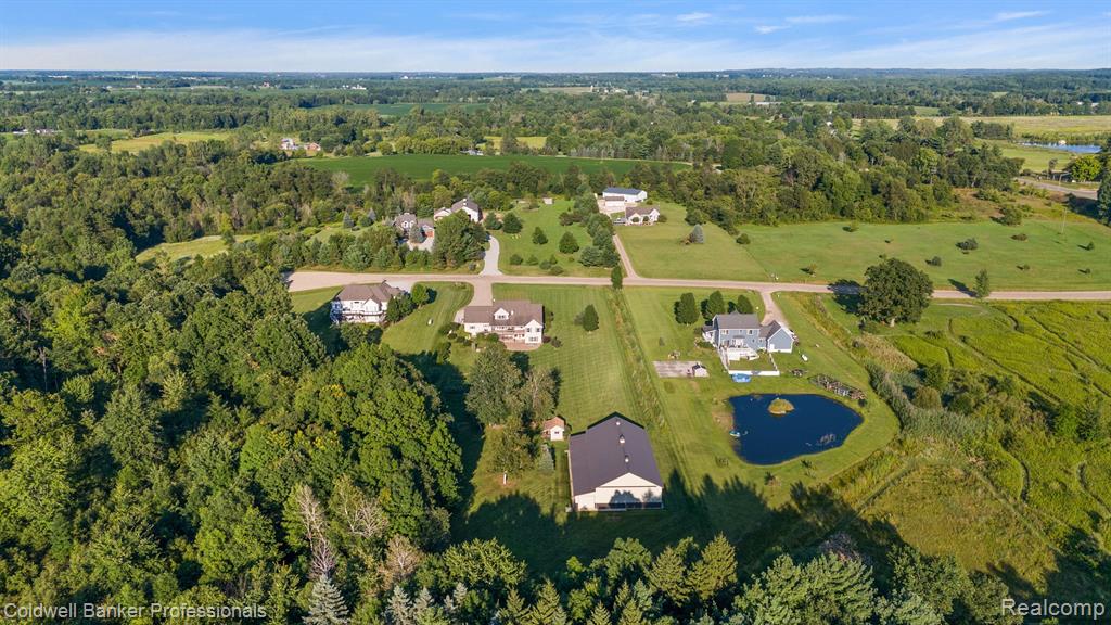 6099 SIMMONS Trail, North Branch, MI 48461 — Photo 57