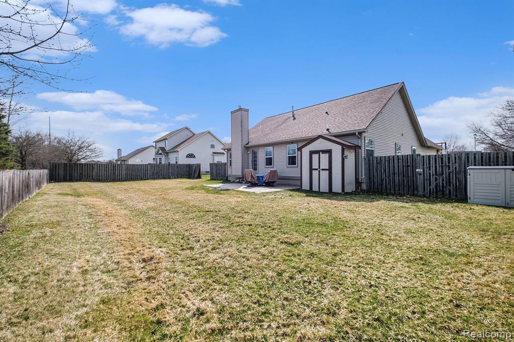 4181 MAPLEWOOD MEADOWS Avenue, Grand Blanc, MI 48439 — Photo 32
