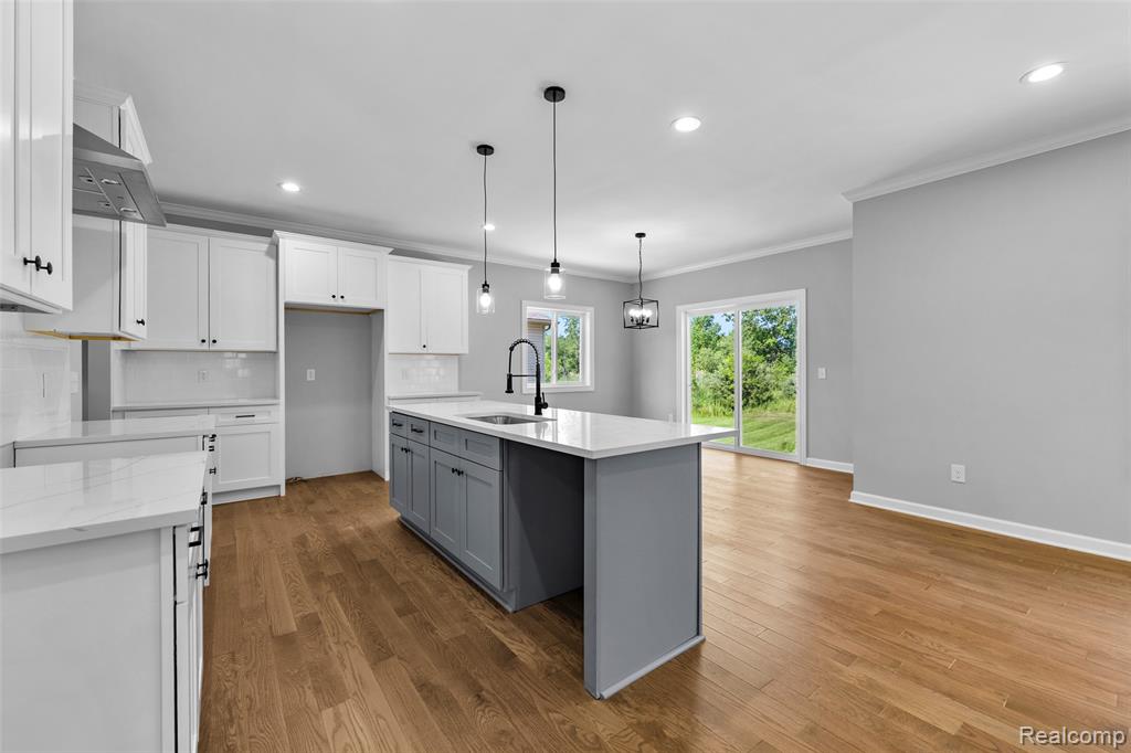 5212 Farmridge Lane, Grand Blanc, MI 48439 — Photo 7