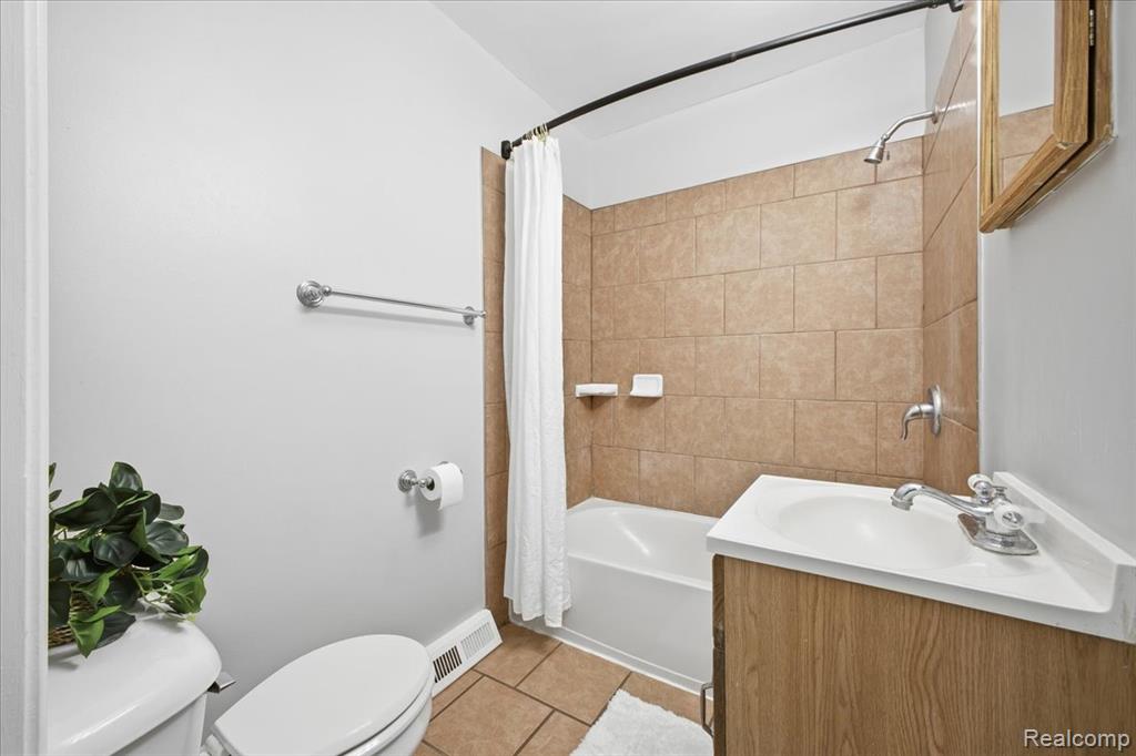 2878 N Williams Lake Road, Addison, MI 48329 — Photo 19