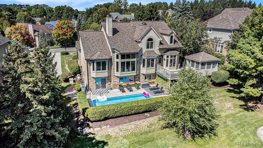 6847 Oakhurst Ridge Road, Clarkston, MI 48348 — Photo 4