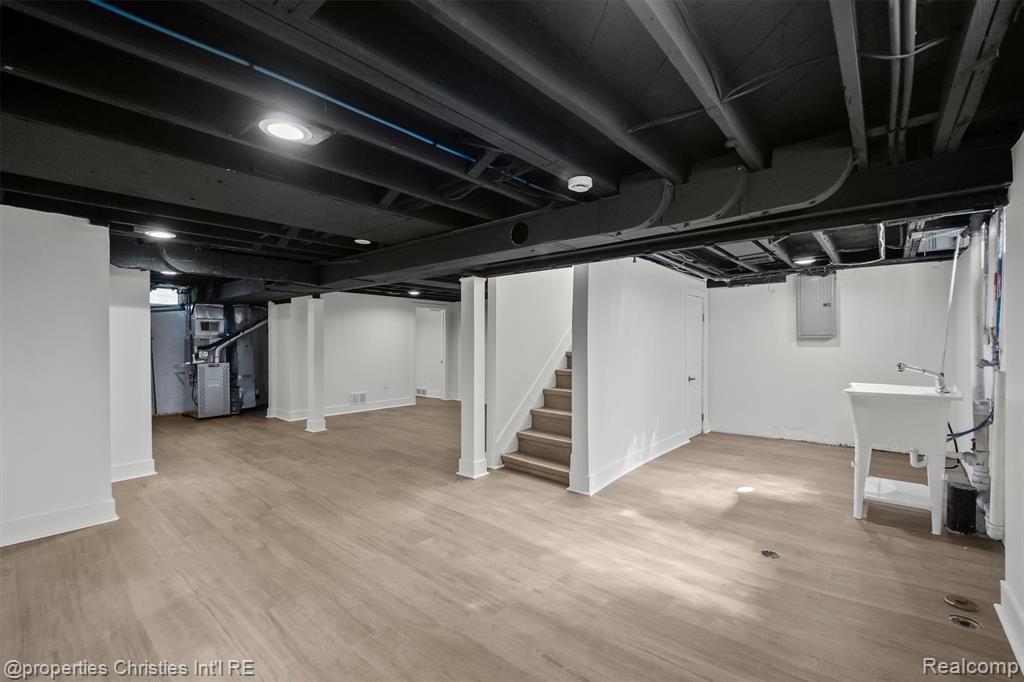 4109 Grandview Road, Royal Oak, MI 48073 — Photo 19