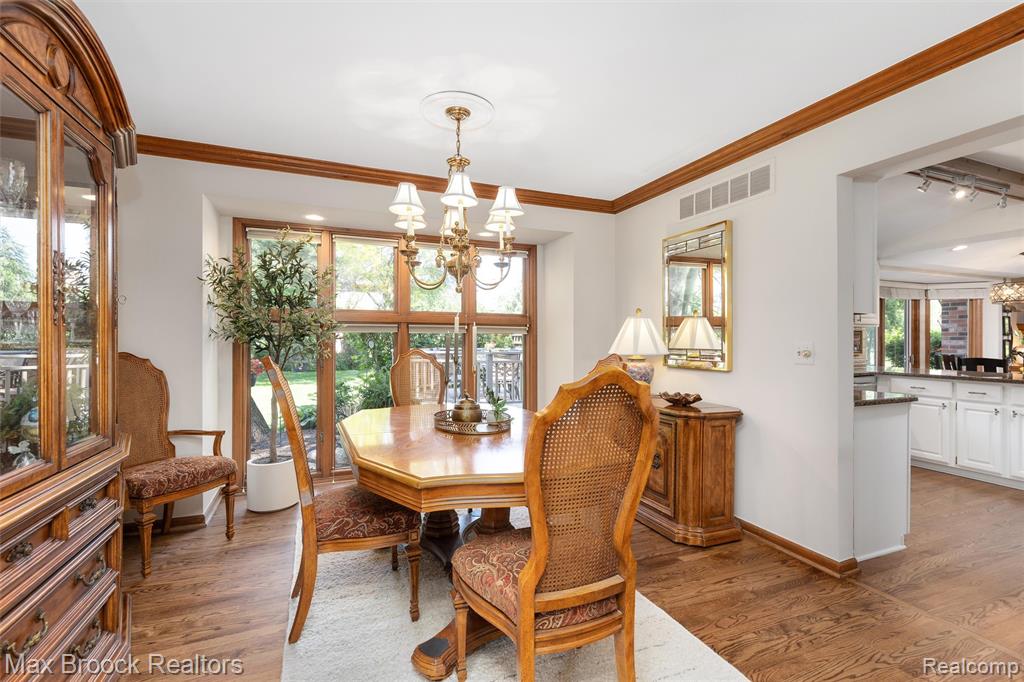 885 Timberline Drive, Rochester Hills, MI 48309 — Photo 12