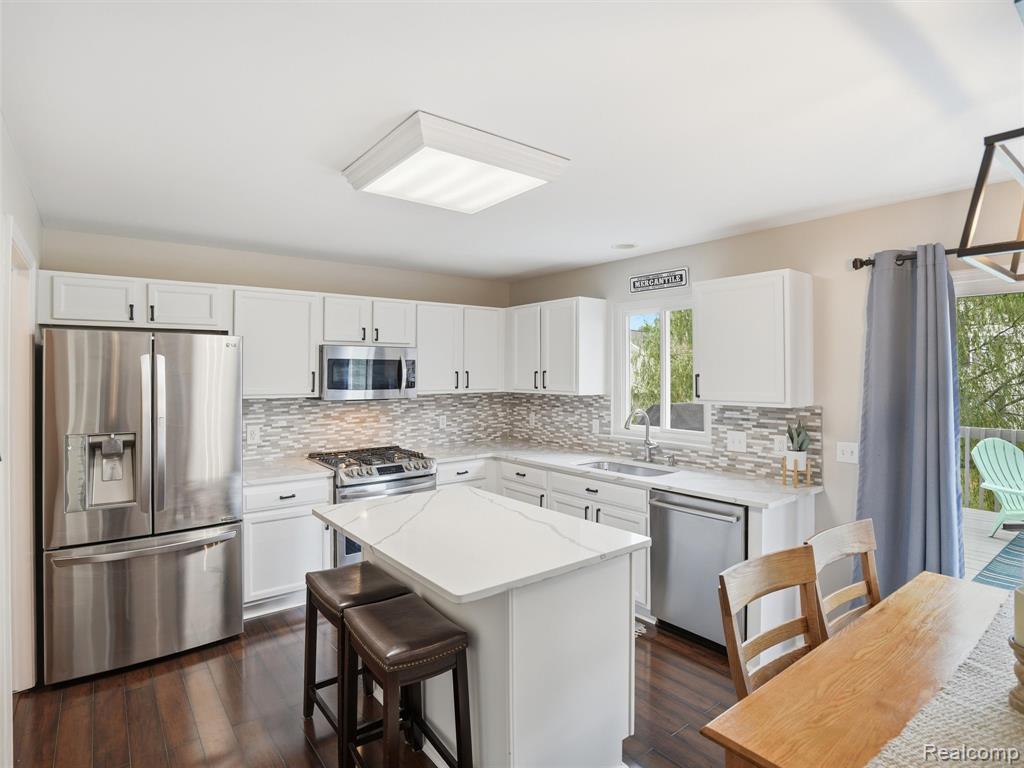 6449 Cranberry Drive, Holly, MI 48442 — Photo 7