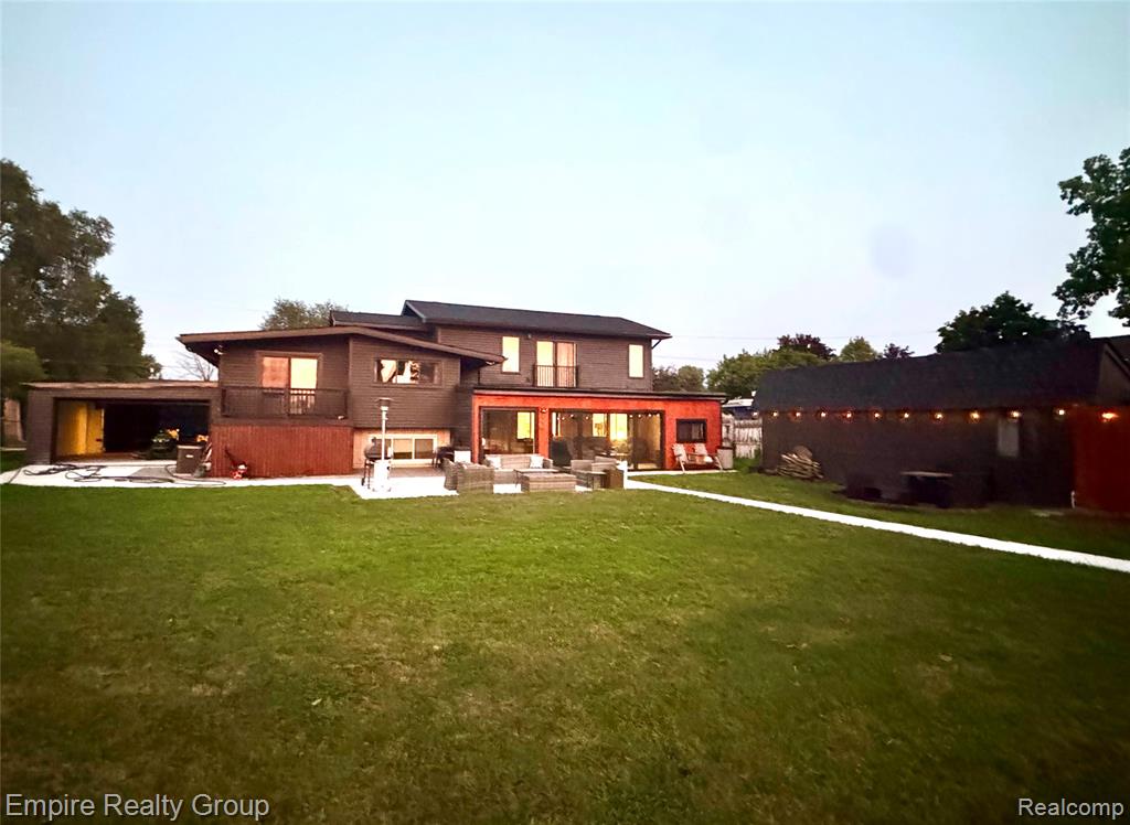 53 Potter Drive, Belleville, MI 48111