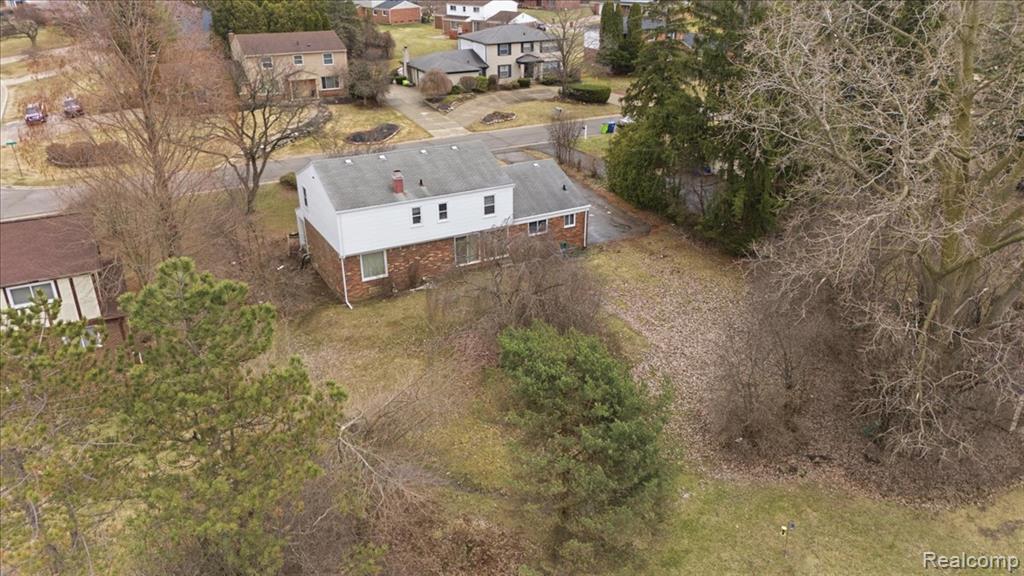 5634 Stratford Drive, West Bloomfield, MI — Photo 47