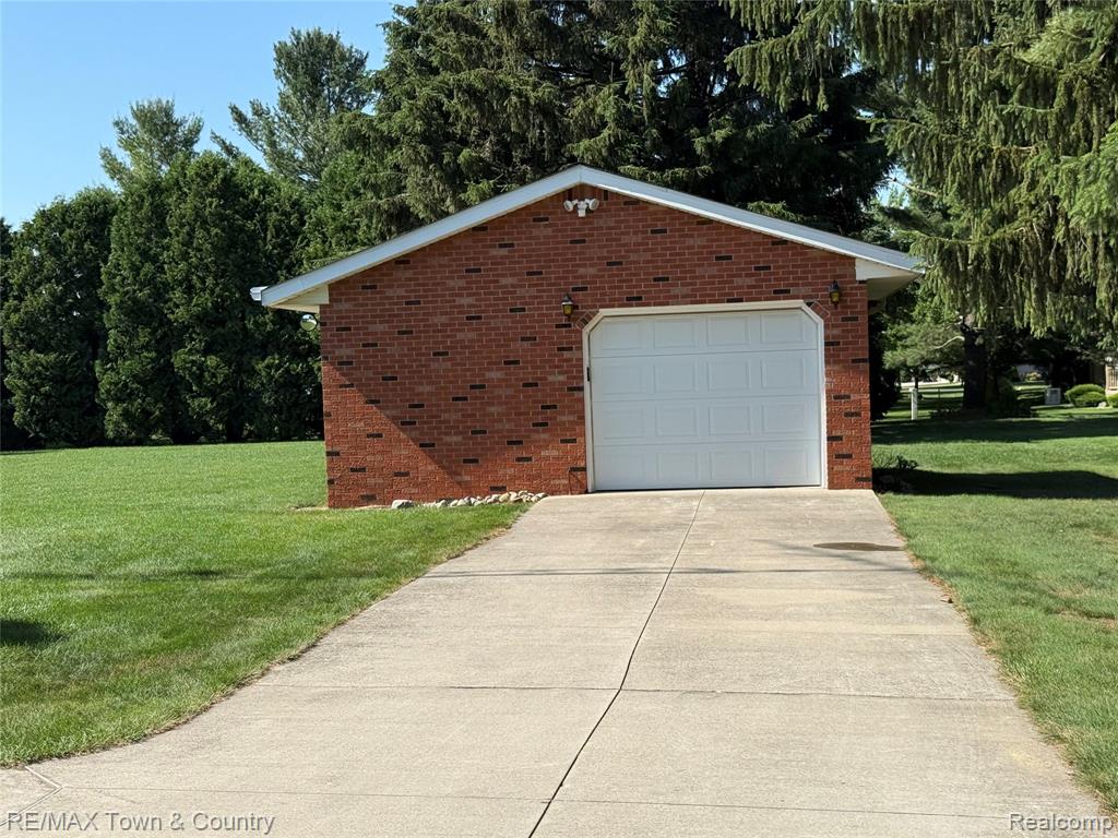 5070 W Farrand Road, Clio, MI 48420 — Photo 39