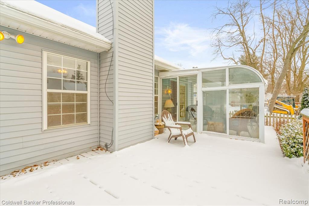 7984 Lake Crest Drive, Ypsilanti, MI 48197 — Photo 27