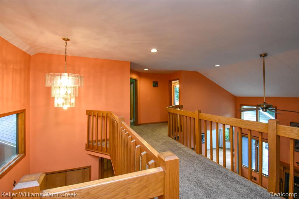 713 KNIBBE Road, Lake Orion, MI 48362 — Photo 33