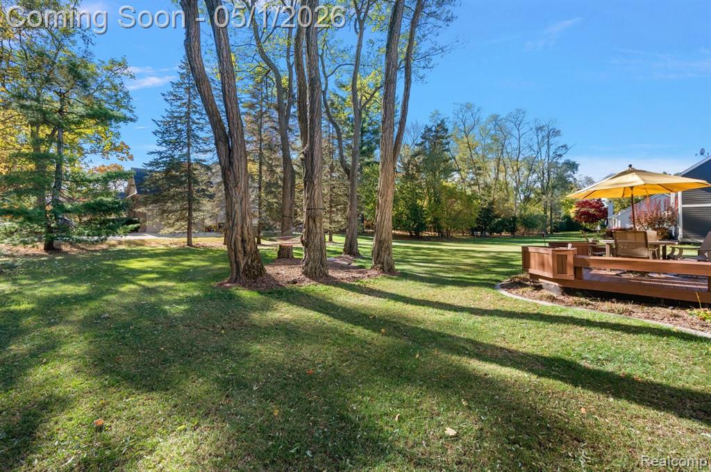 7280 Willow Oak Drive, West Bloomfield, MI 48324 — Photo 33