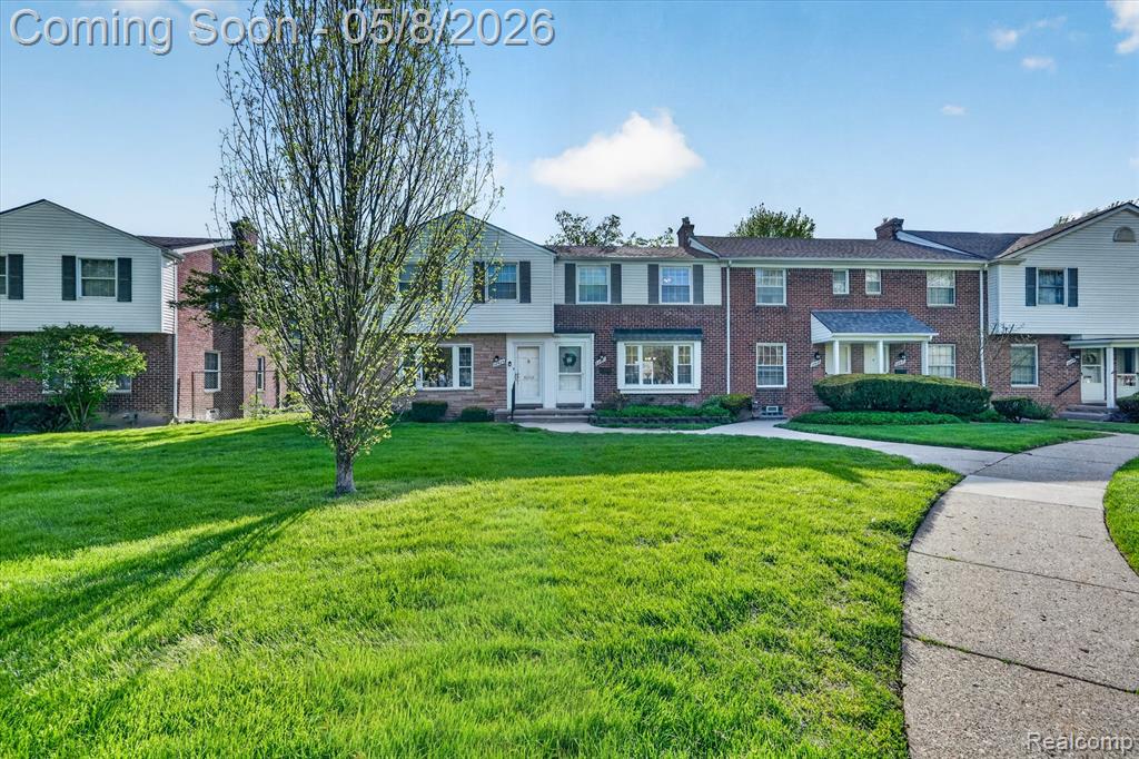 22927 Lakeshore Drive, Saint Clair Shores, MI 48080 — front exterior