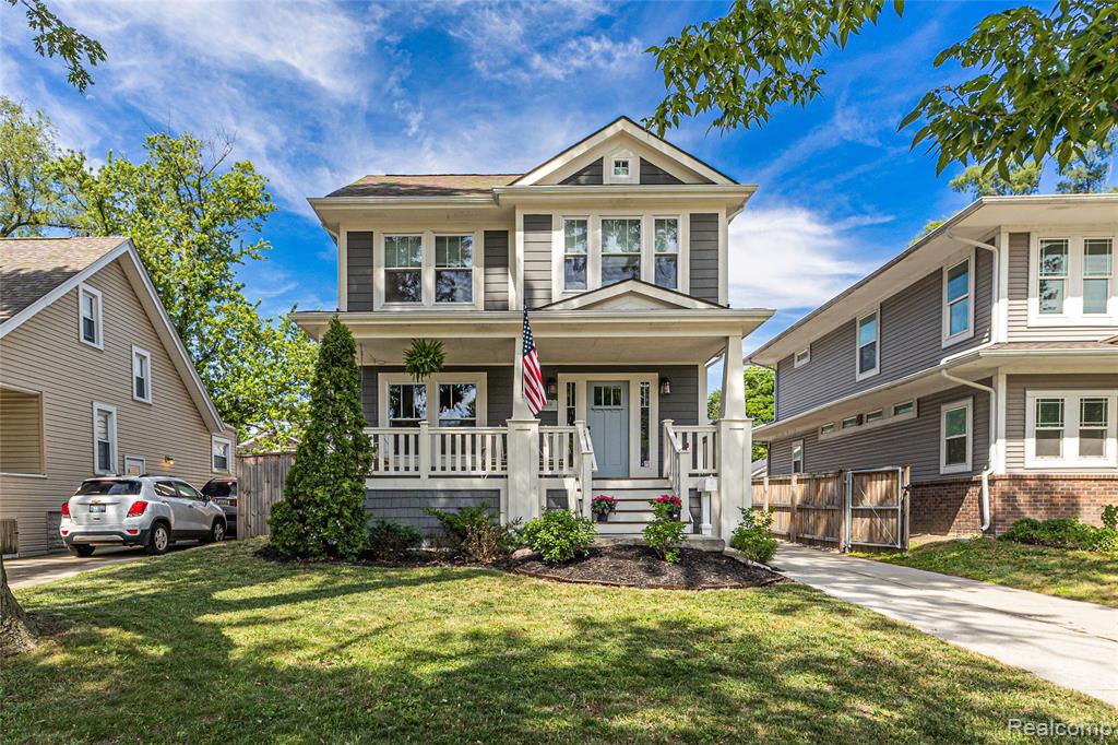 818 Mohawk Avenue, Royal Oak, MI 48067 — front exterior