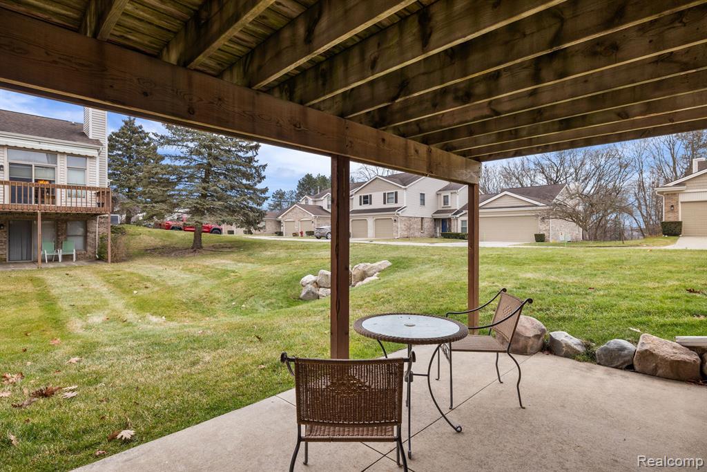 626 WOODSIDE Drive, 62, Milford, MI 48381 — Photo 49