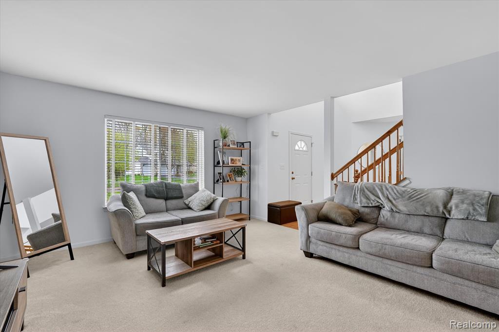 6140 Blue Heron Drive, Howell, MI 48843 — Photo 4