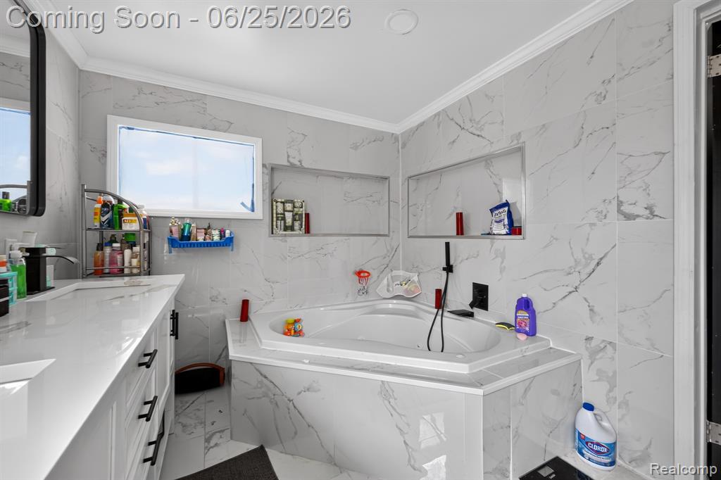 20101 Briarcliff Road, Detroit, MI 48221 — Photo 28