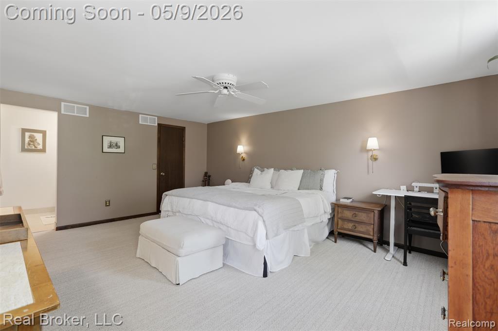 5037 Bantry Drive, West Bloomfield, MI — Photo 25