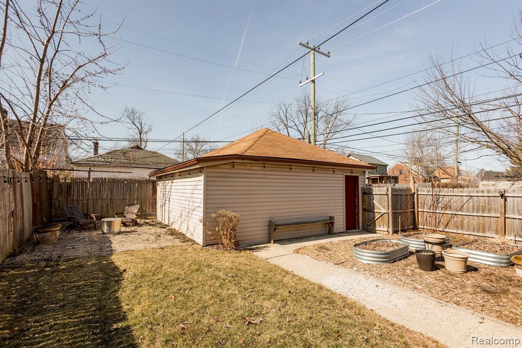 5815 BUCKINGHAM Avenue, Detroit, MI 48224 — Photo 36