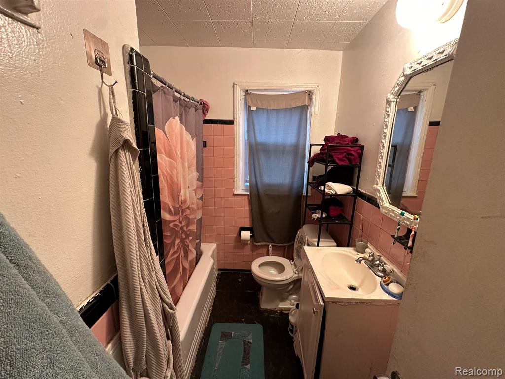 7434 CLAYBURN Street, Detroit, MI 48228 — Photo 6