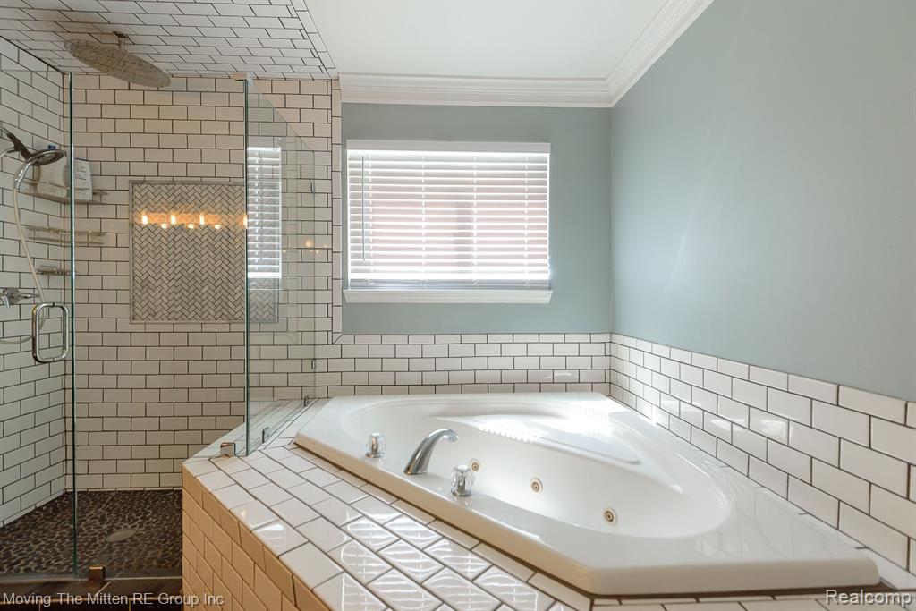 7231 AMANDA Drive, Belleville, MI 48111 — Photo 23