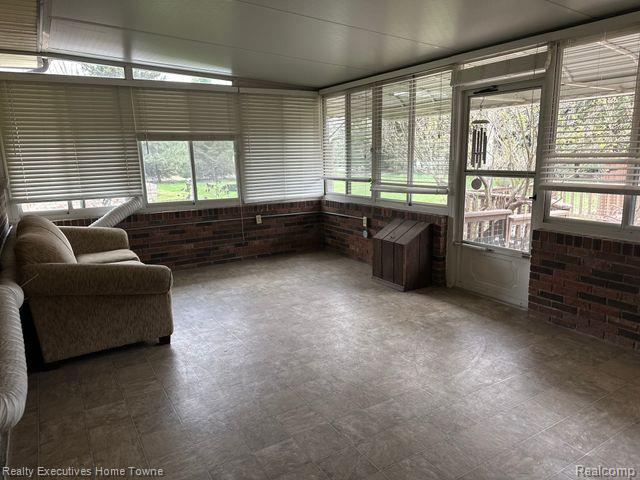 49545 SCHOENHERR Road, Shelby Twp, MI 48315 — Photo 18