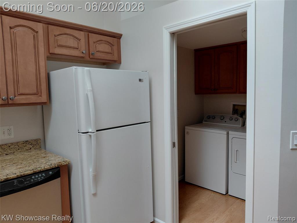 7368 Meadowridge Drive, West Bloomfield, MI — Photo 5
