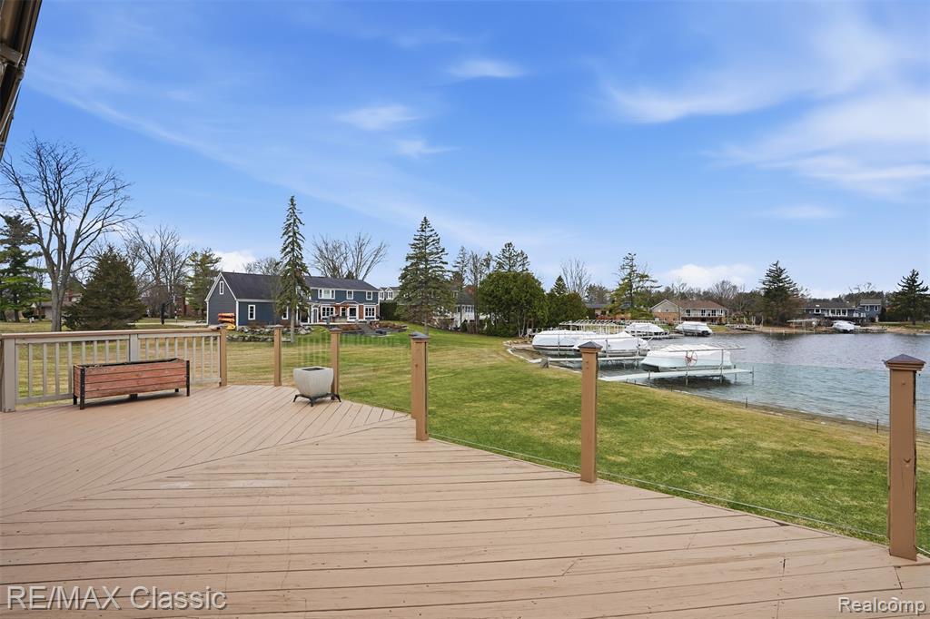 4871 Winewood Lane, Commerce Twp, MI 48382 — Photo 46