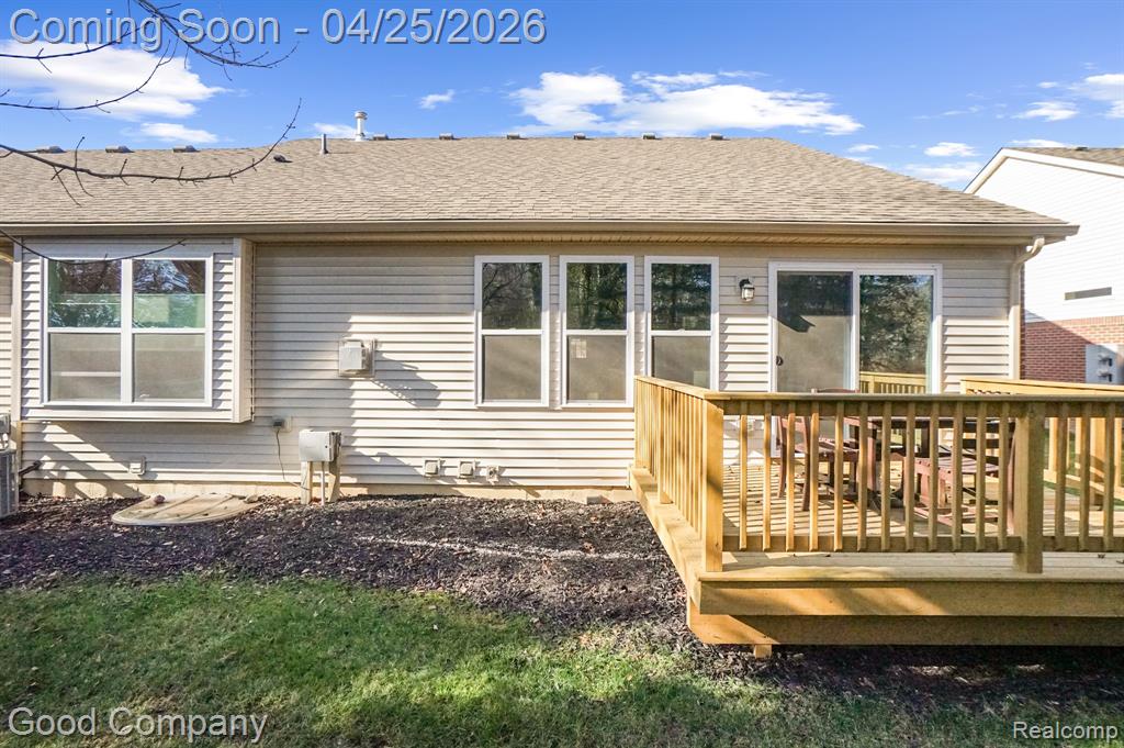 1938 Genoa Circle, 13, Genoa, MI 48843 — Photo 25