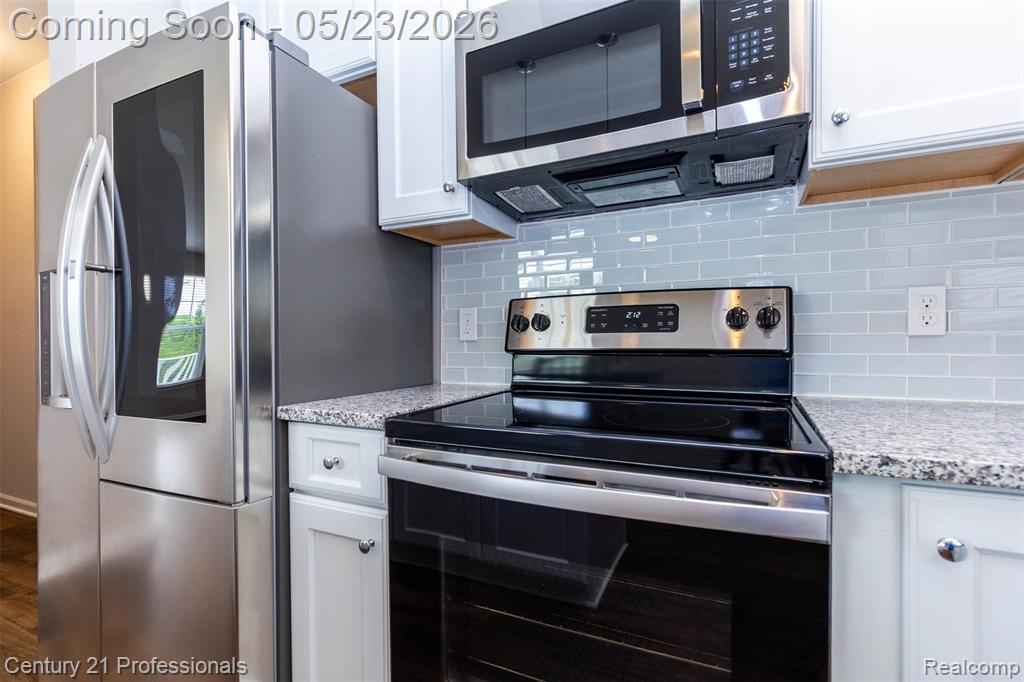 4918 TREESIDE Lane, 27, Troy, MI 48098 — Photo 11