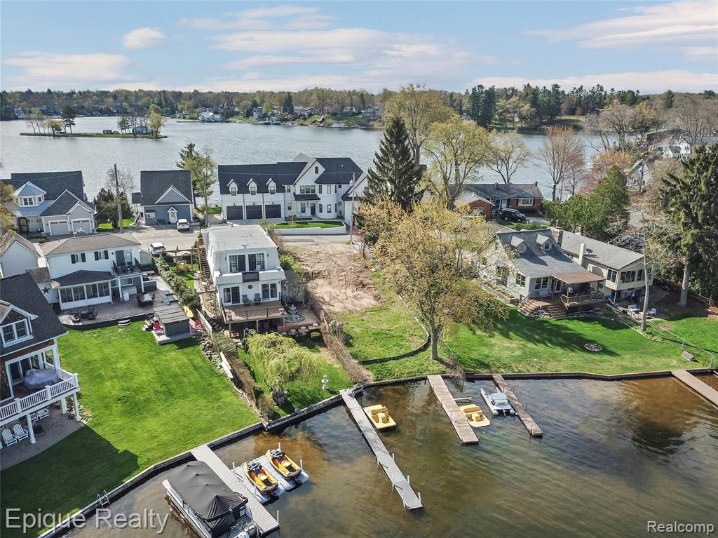 296 Shady Oaks Street, Lake Orion, MI 48362 — Photo 16