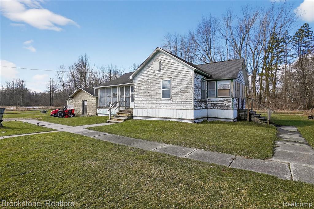 120 S Miami Street, St. Charles, MI 48655 — Photo 3
