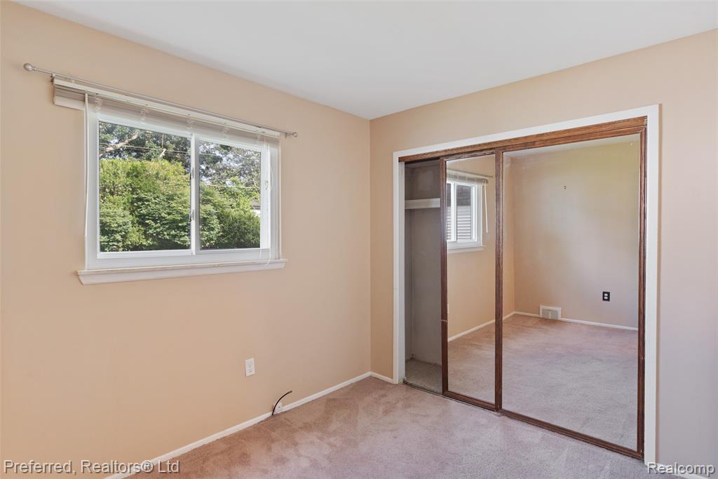 839 Judith Street, Westland, MI 48186 — Photo 11