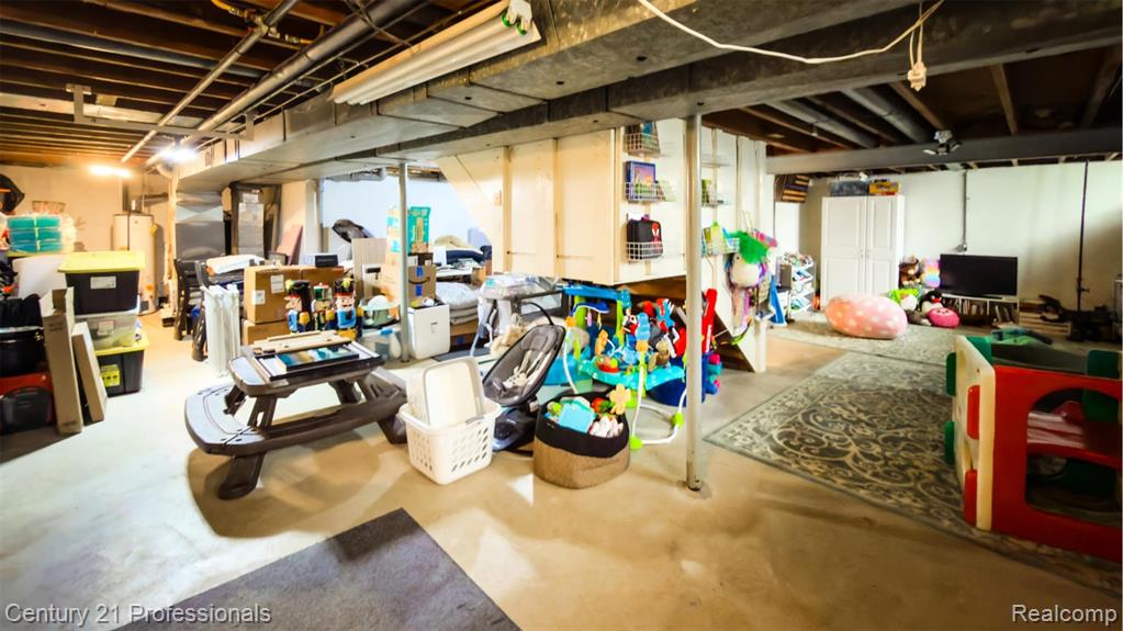 20463 Law Avenue, Brownstown, MI 48183 — Photo 57