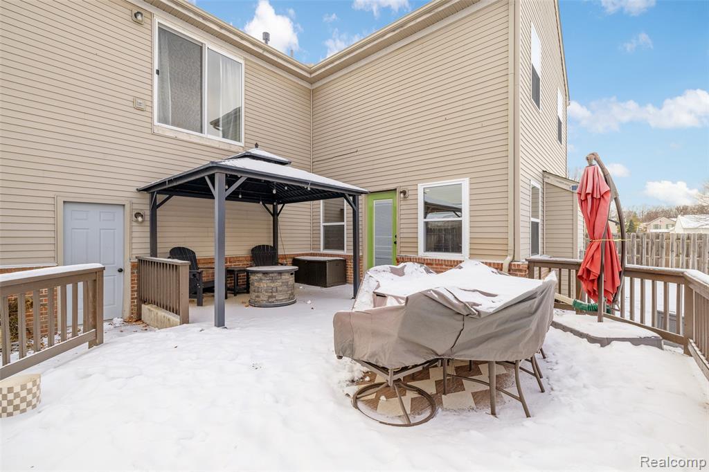 52400 Huntley Avenue, New Baltimore, MI 48047 — Photo 43