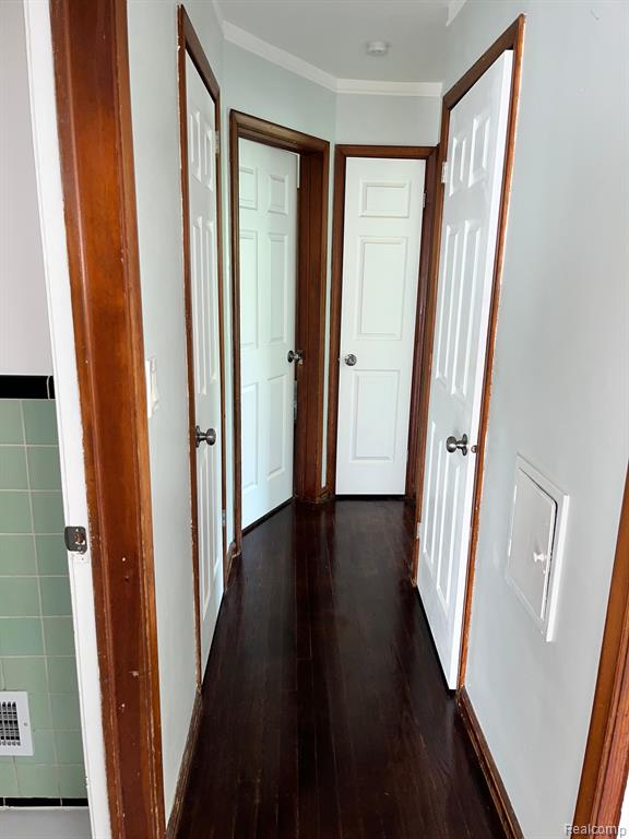 4226 CADIEUX Road, Detroit, MI 48224 — Photo 6