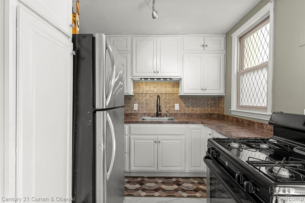 6028 Jane Avenue, Allen Park, MI 48101 — Photo 11