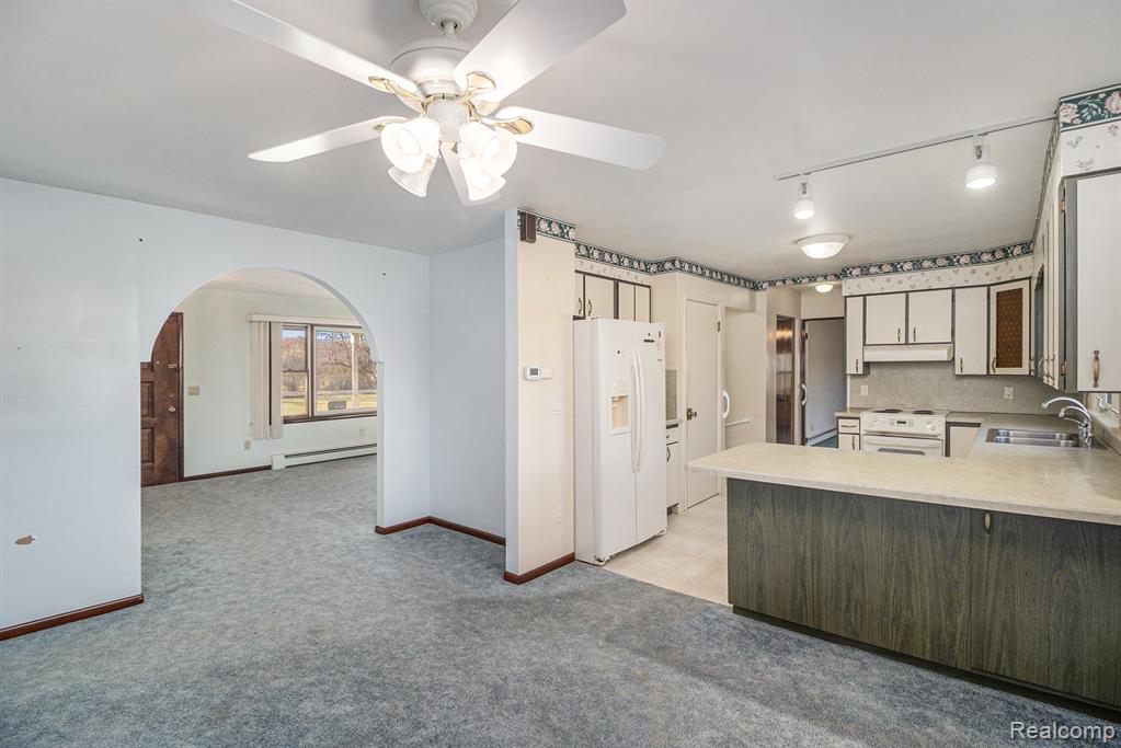 12439 Hill Road, Goodrich Vlg, MI — Photo 3