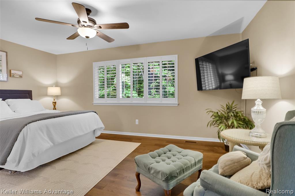 634 Olivia Drive, Milford, MI 48381 — Photo 23