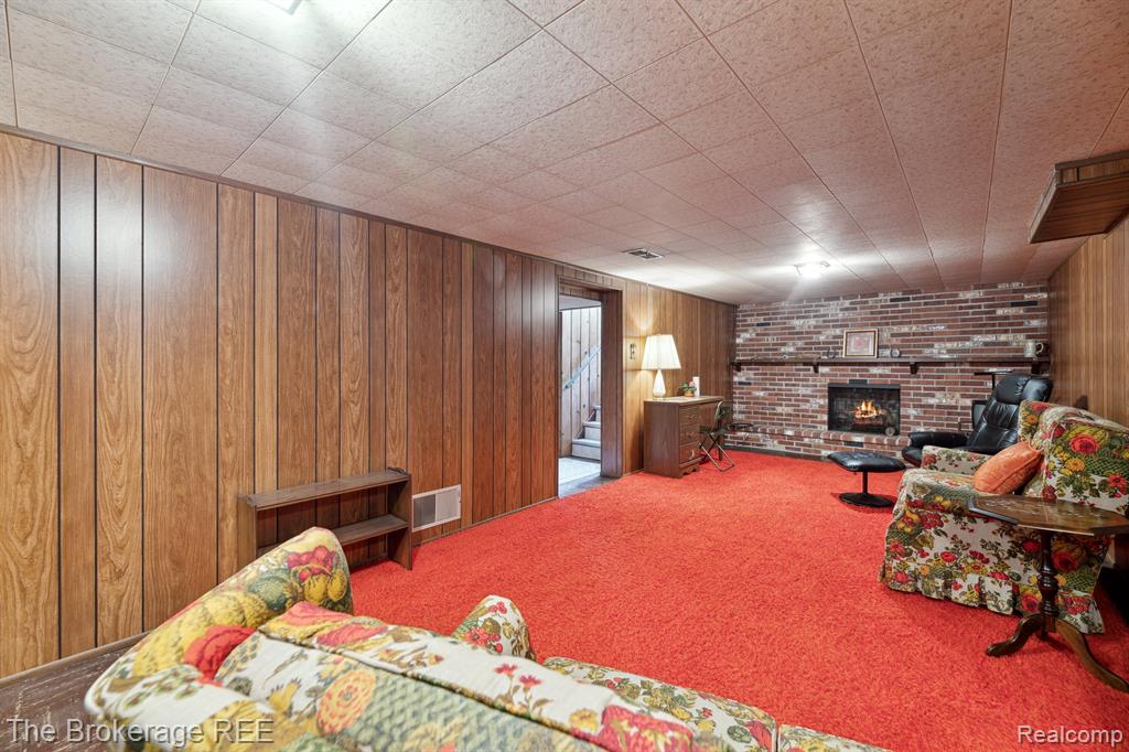 812 E Atherton Road, Flint, MI 48507 — Photo 23