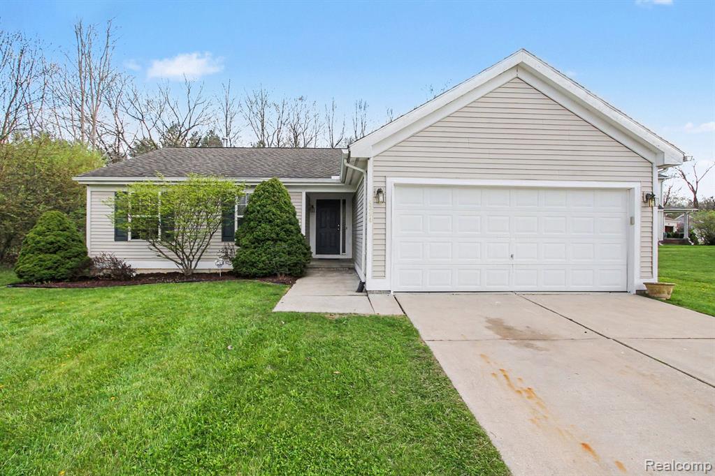 4394 Harrier Lane, Burton, MI 48519 — Photo 2