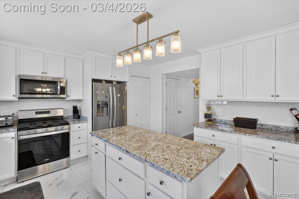 3073 Misty Creek Drive, Swartz Creek, MI 48473 — Photo 12